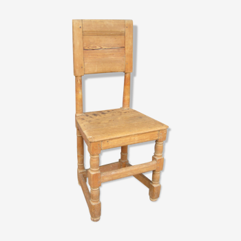 Rustic Scandinavian pine chair