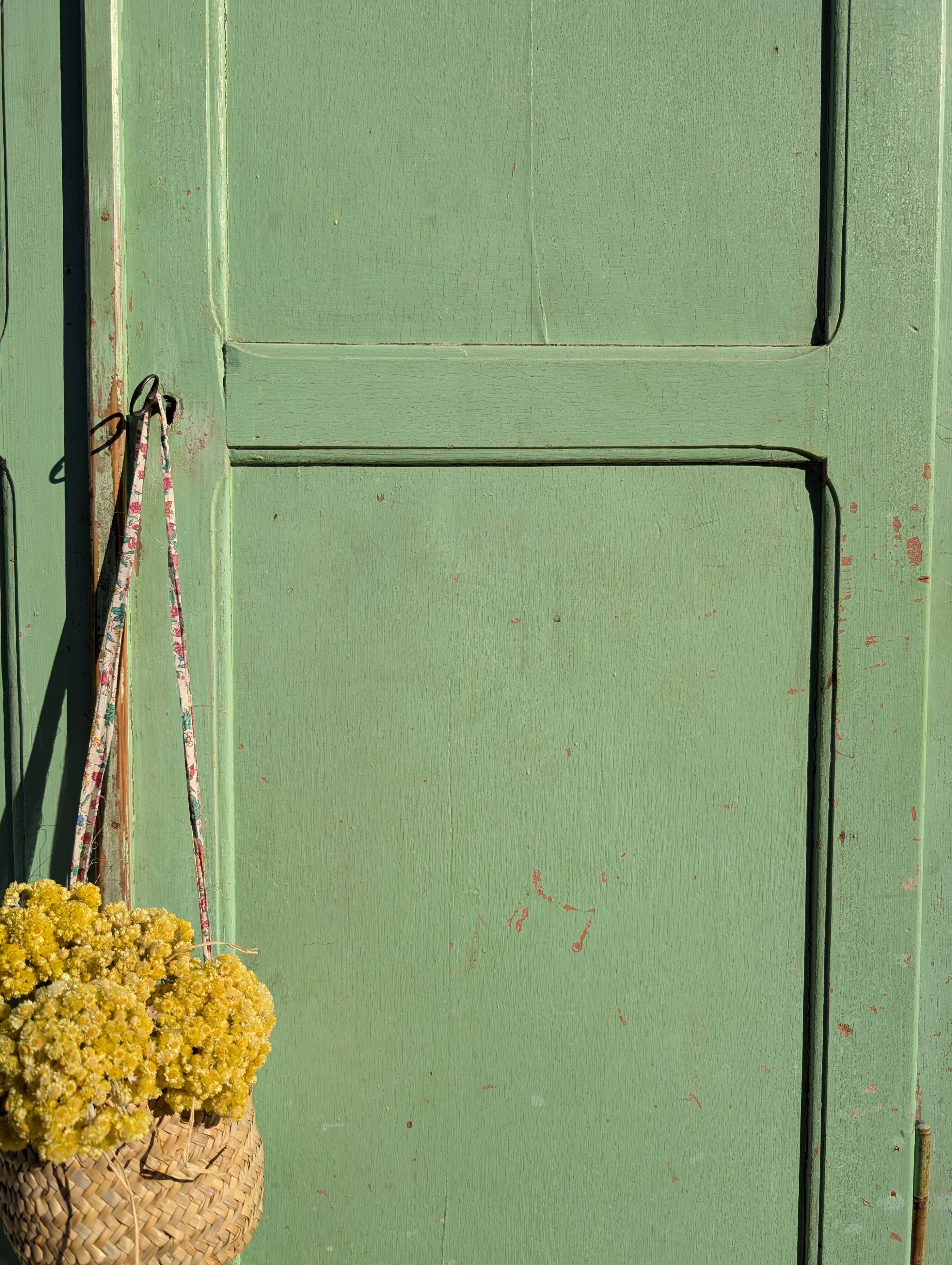 Workshop cabinet with 3 doors