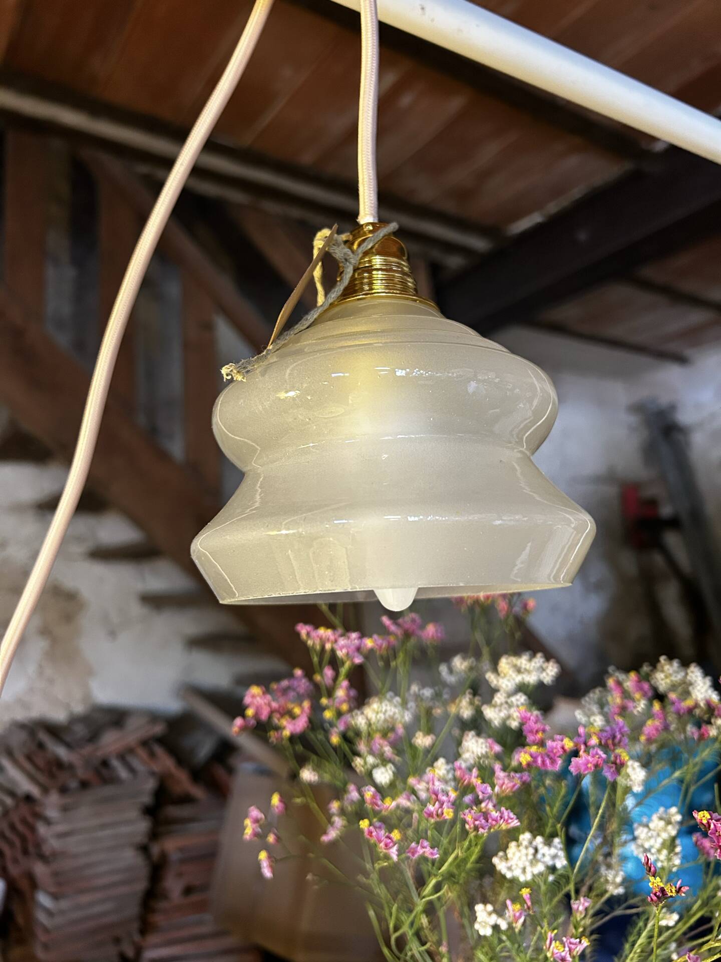 Vintage portable lamp