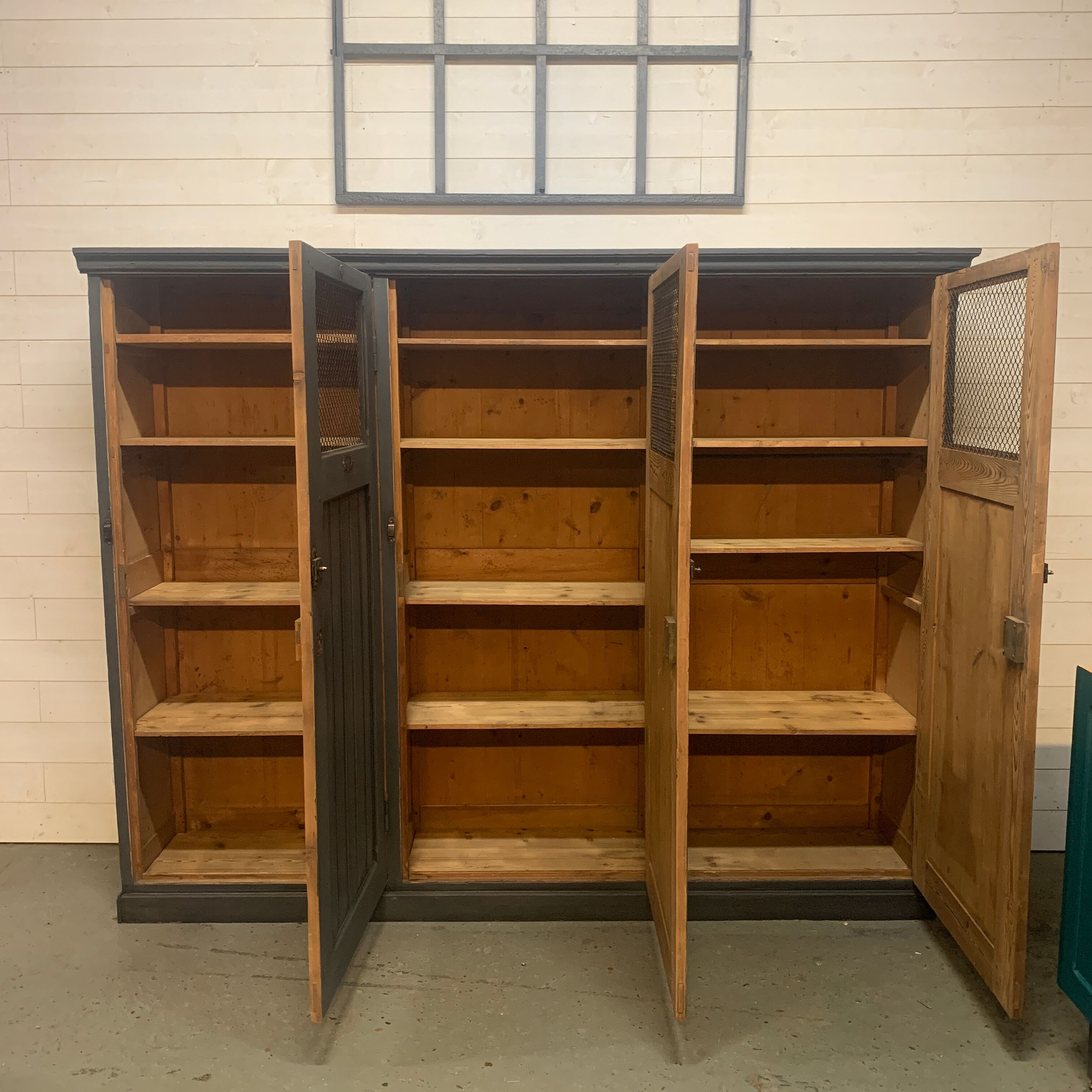 Former medical cabinet 1930