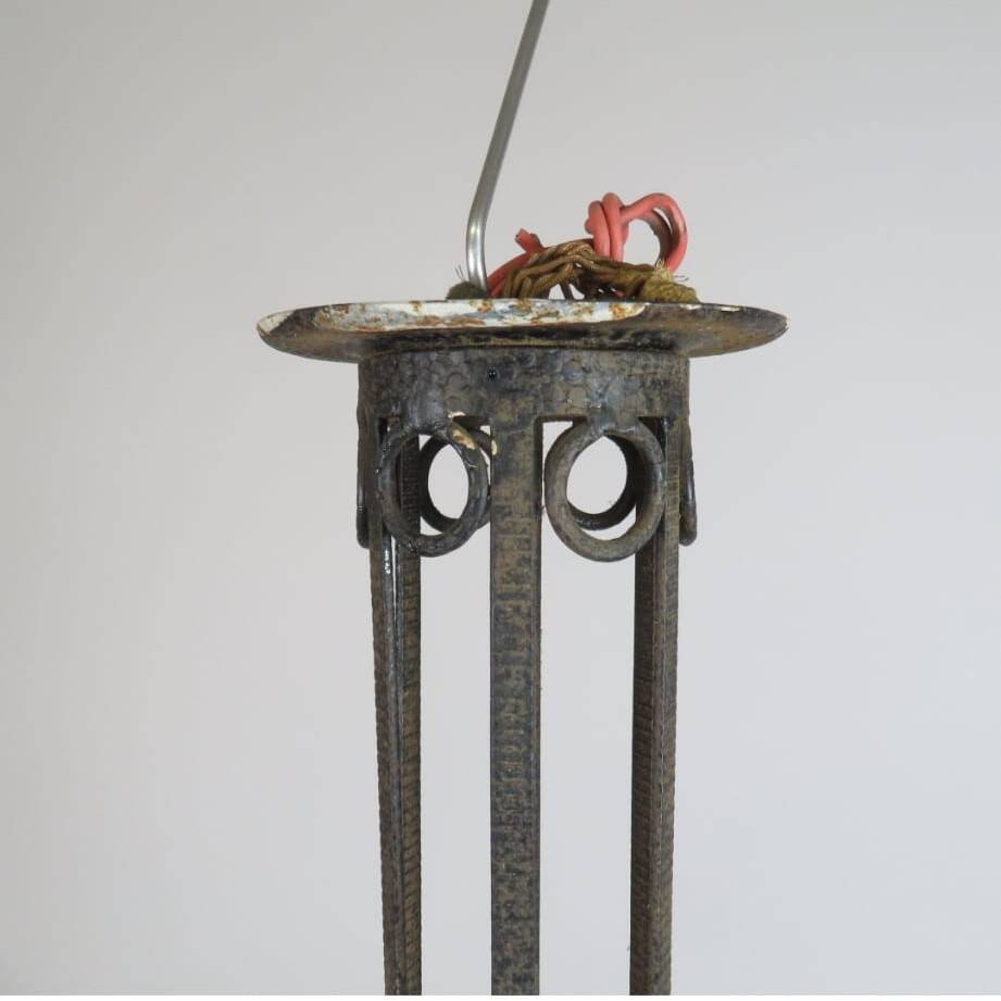 Art Deco chandelier signed Degué – wrought iron and moulded glass