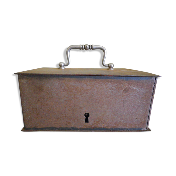 Ancienne caisse ''coffret-fort'' des années 1920 de style industriel