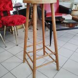 Bistro stool