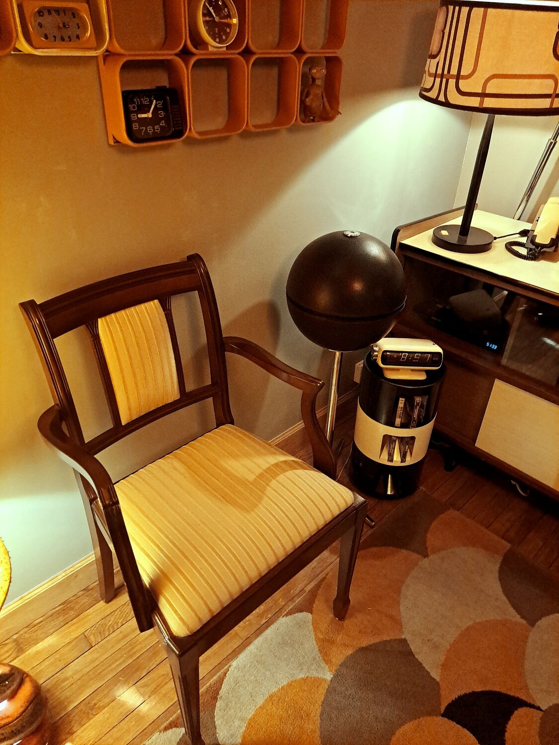Paires de fauteuils de salon heldense acajou circa 1950