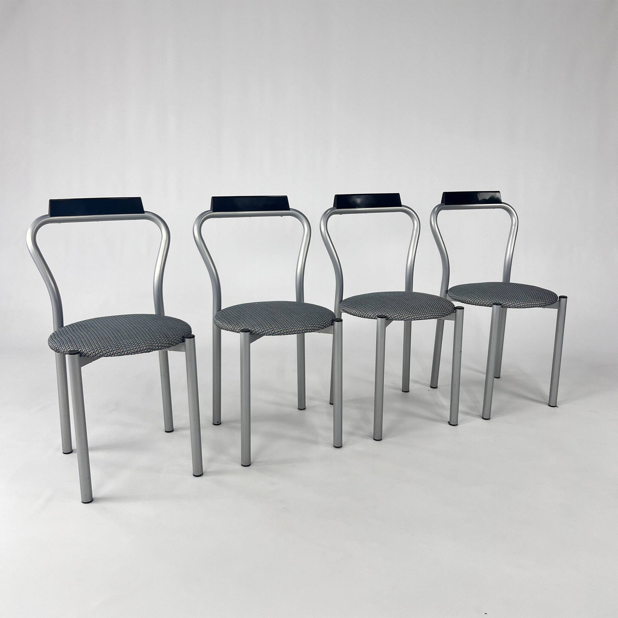 Ensemble de 4 chaises de salle à manger par Calligaris Italie, 1980