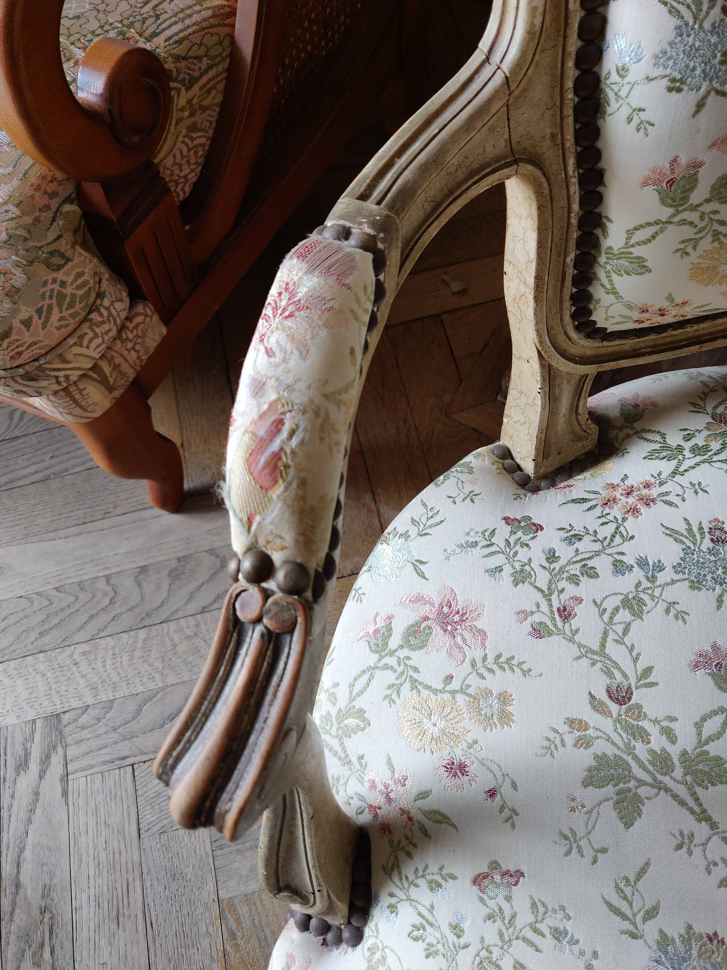 Pair armchairs Louis XV floral convertibles