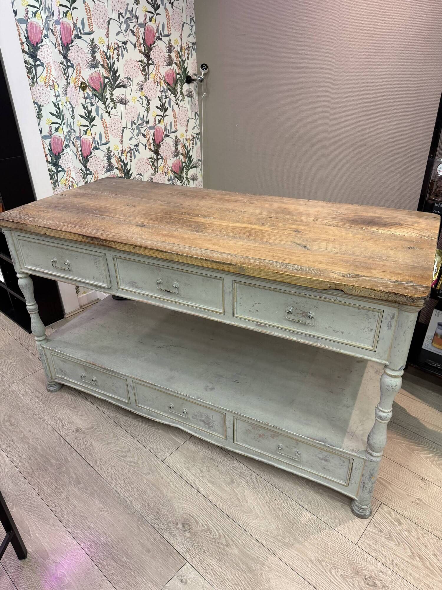 Console lingère