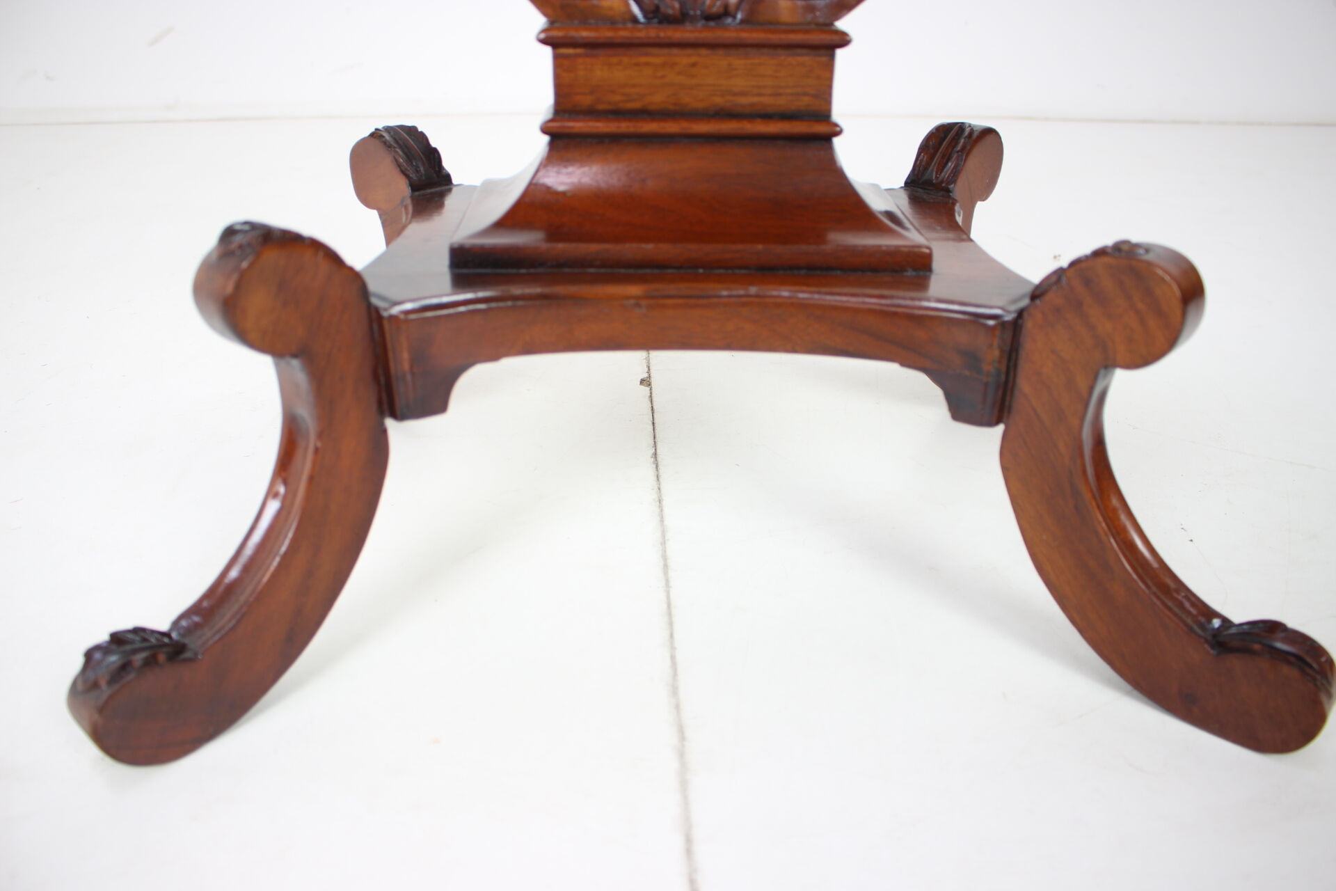 Art nouveau wooden table/ lira, 1910's.