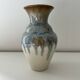 Vase aux coulures bleutées 