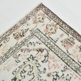 6x9 Persian Classic Cream & Black Vintage Rug, 183x287Cm