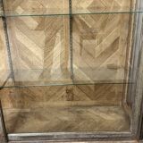 Vitrine ancienne