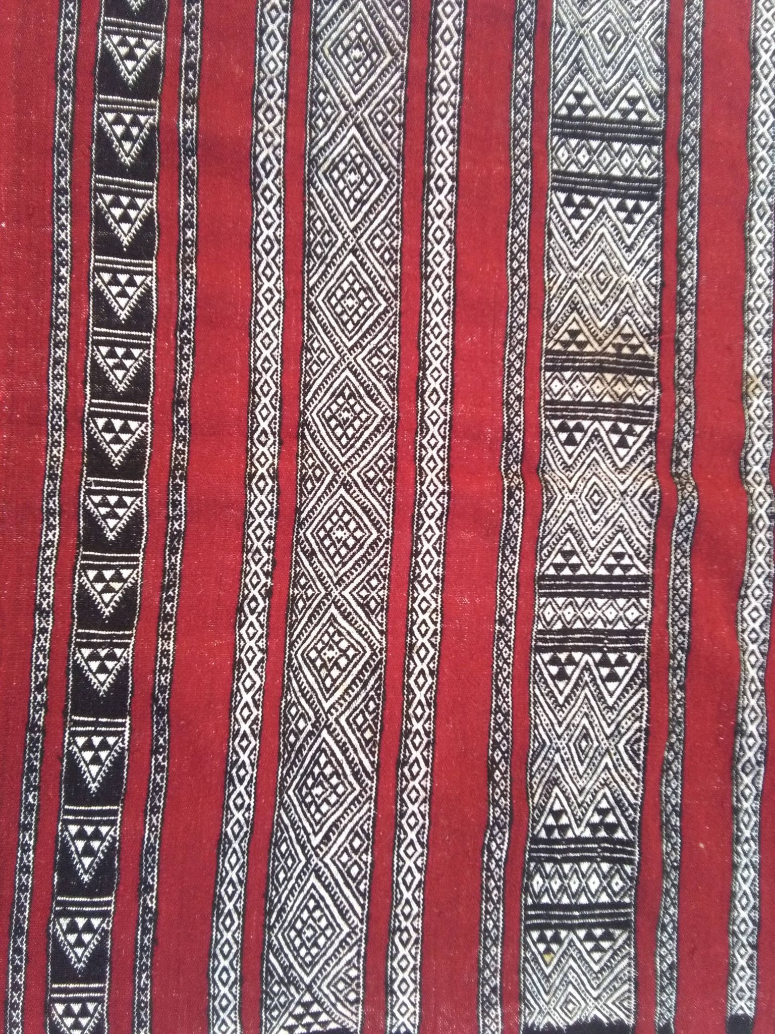 Carpet kilim red and Black wool 127 x217cm