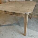 Farmhouse table