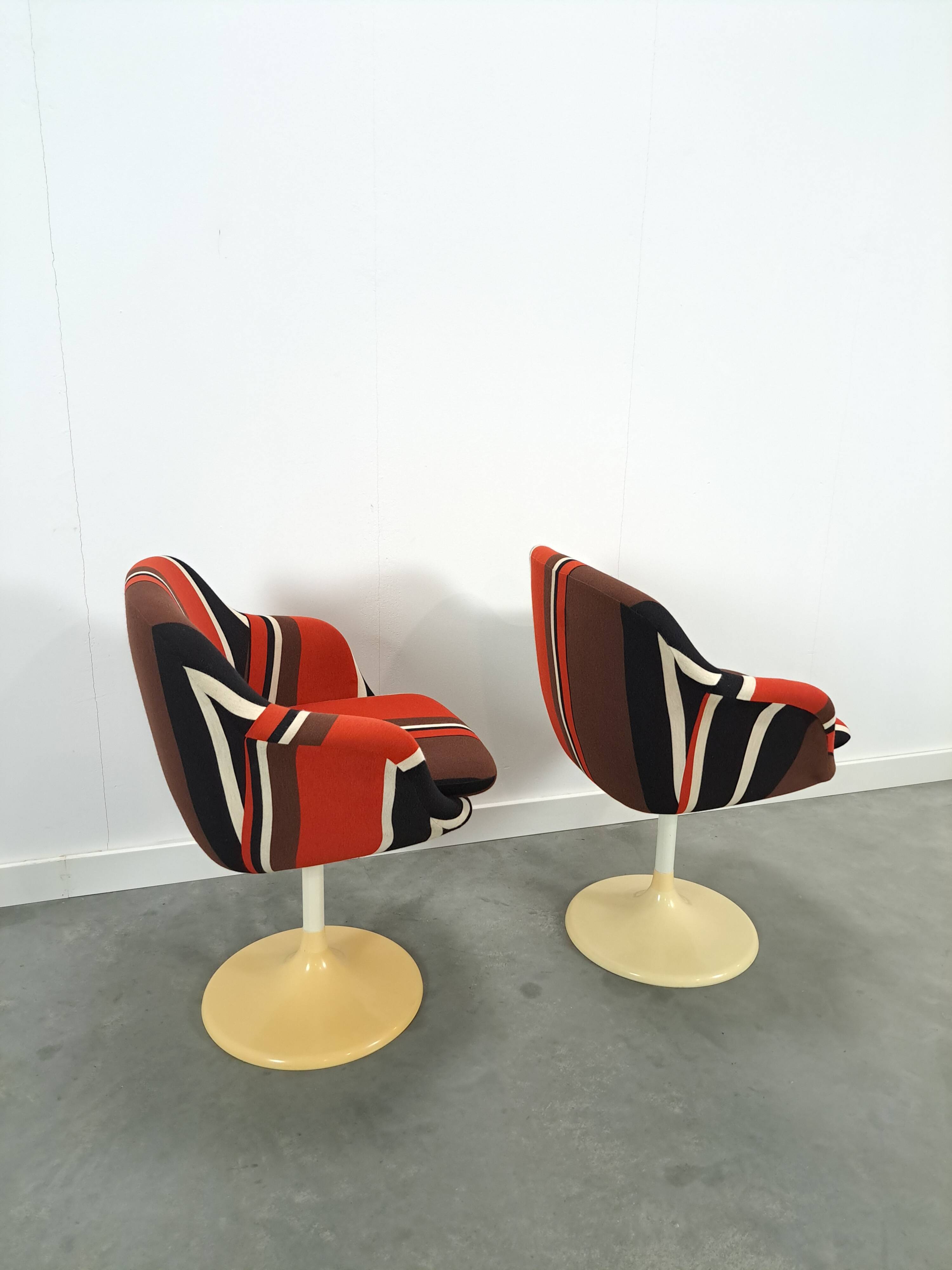 Design stoelen Erzeugnis Lusch, draai fauteuils