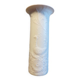 AK Kaiser 467/18 vase in bisque