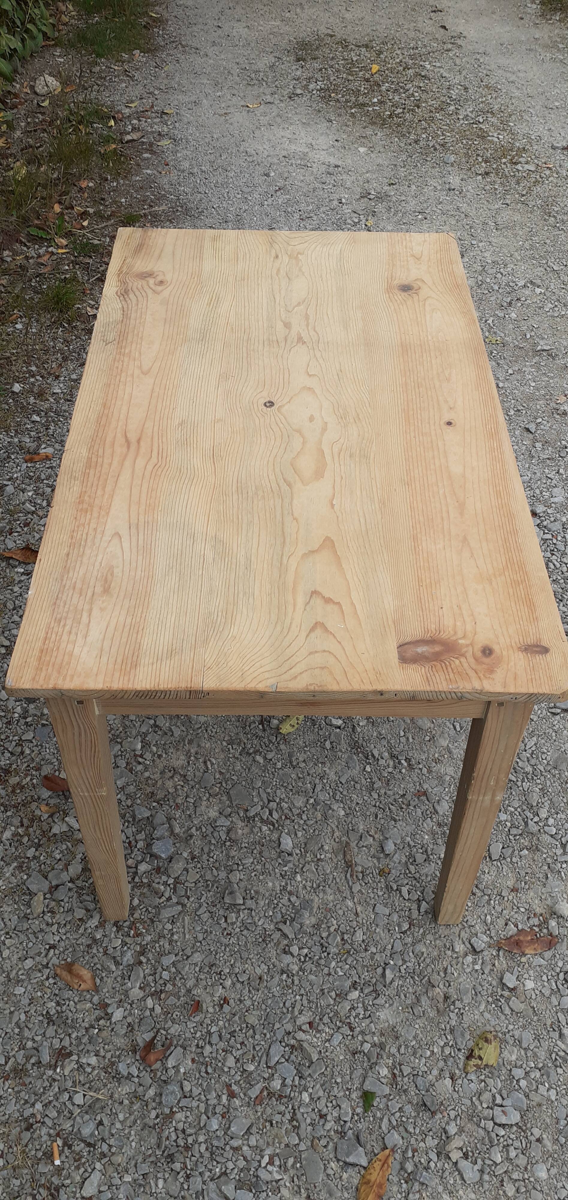 Table de ferme bois brut sapin