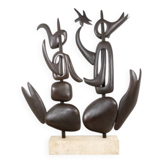 Antonine de Saint Pierre. Curved metal sculpture. Contemporary work.