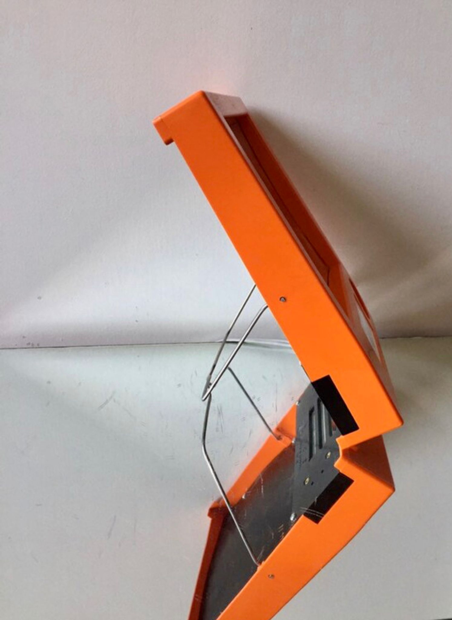 Miroir de courtoisie du milieu du siècle design danois