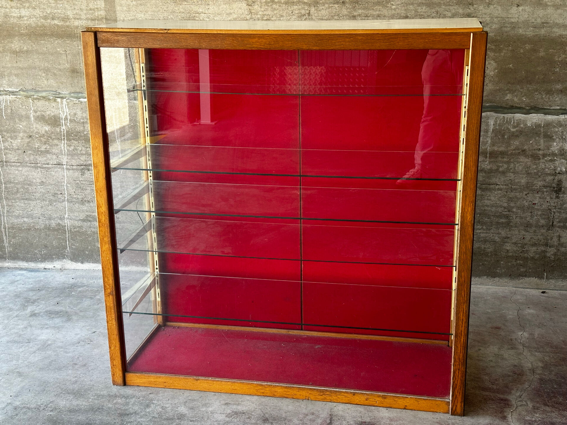 Antique shop display cabinet, 1930s