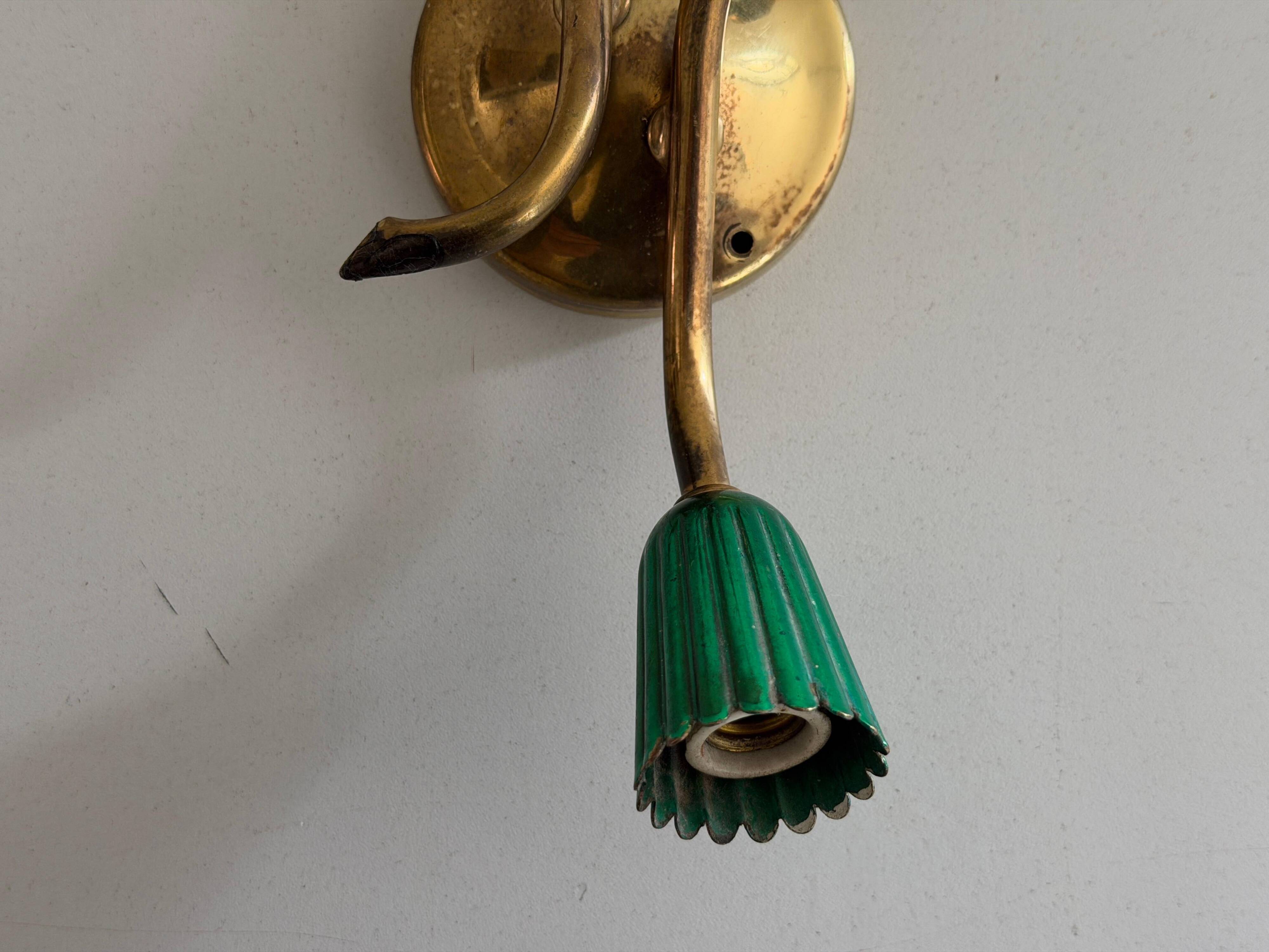 Small simple 2-headed brass wall light, 1950s, Italy