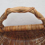 Old wicker basket, semicircle, to hang