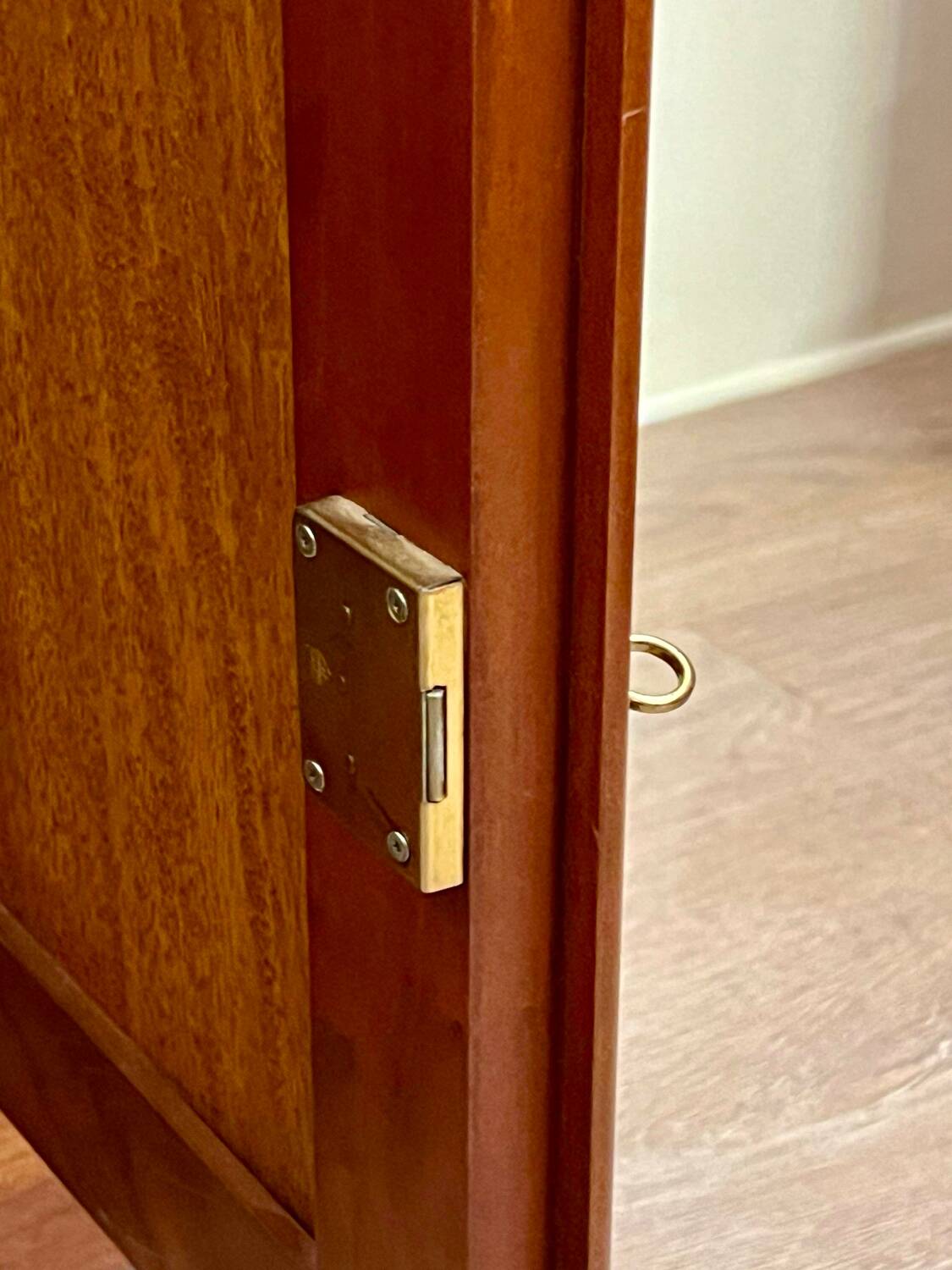 Small 70s TV cabinet in solid cherry wood