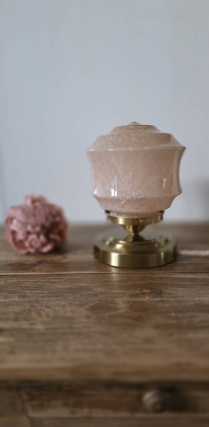 Clichy pink glass lamp