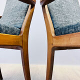 Deux fauteuils modèles Casala