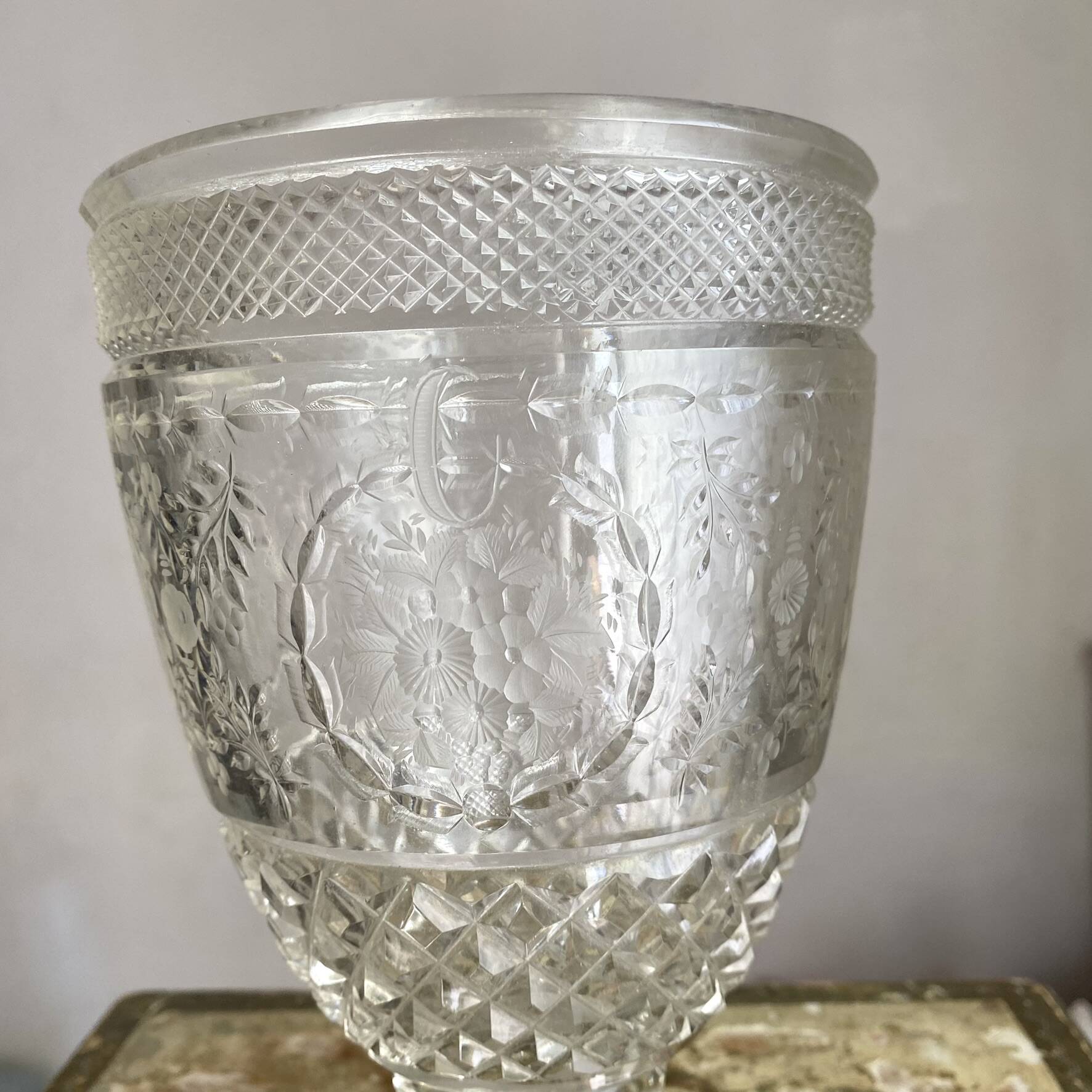 Large Médicis vase in crystal 23.5 cm