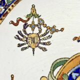 Lentil plate dish Gien Renaissance white background XIX