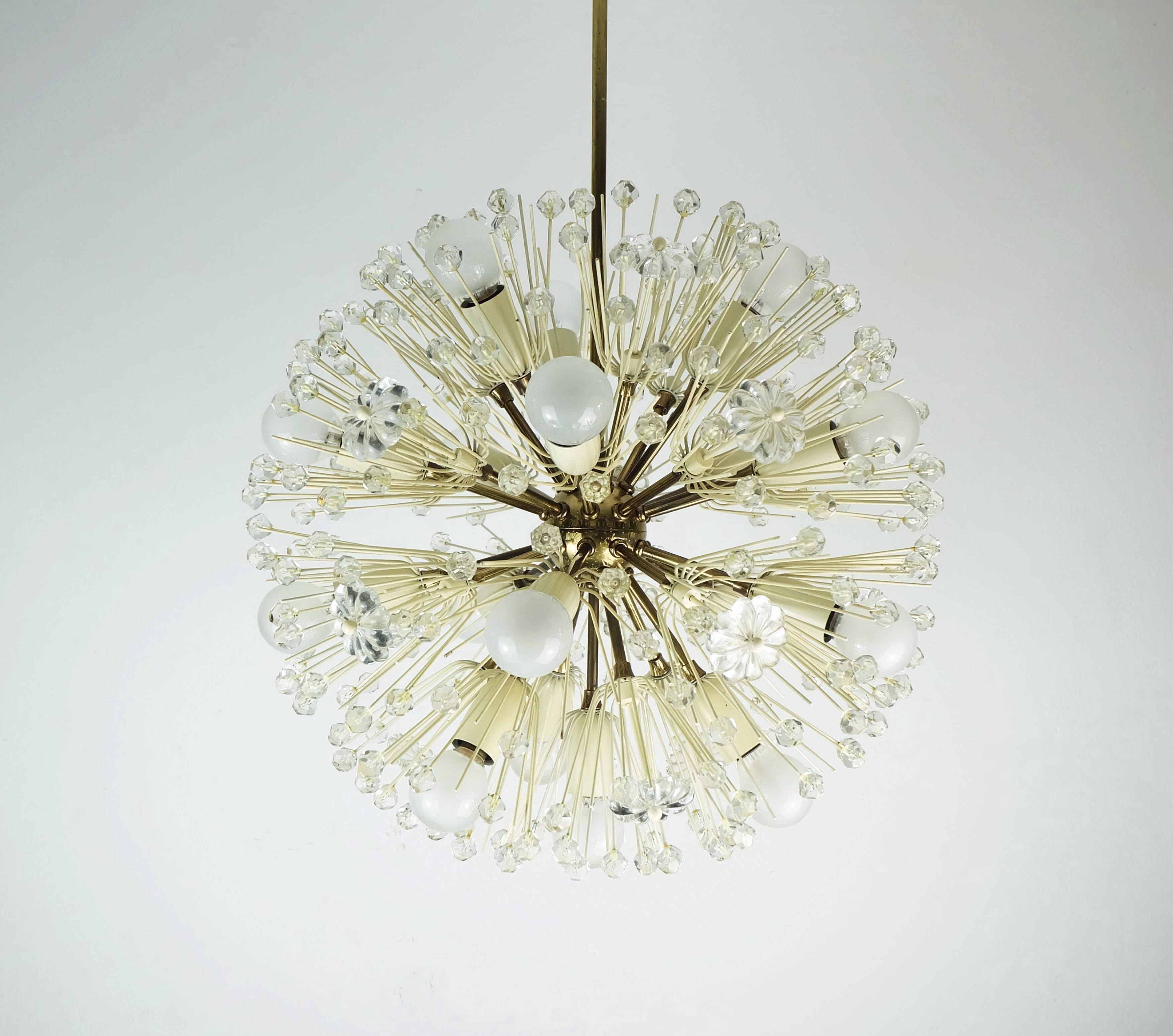 Chandelier autrichien du milieu du siècle emil stejnar pissenlit lumière spoutnik rupert nikoll 1950s