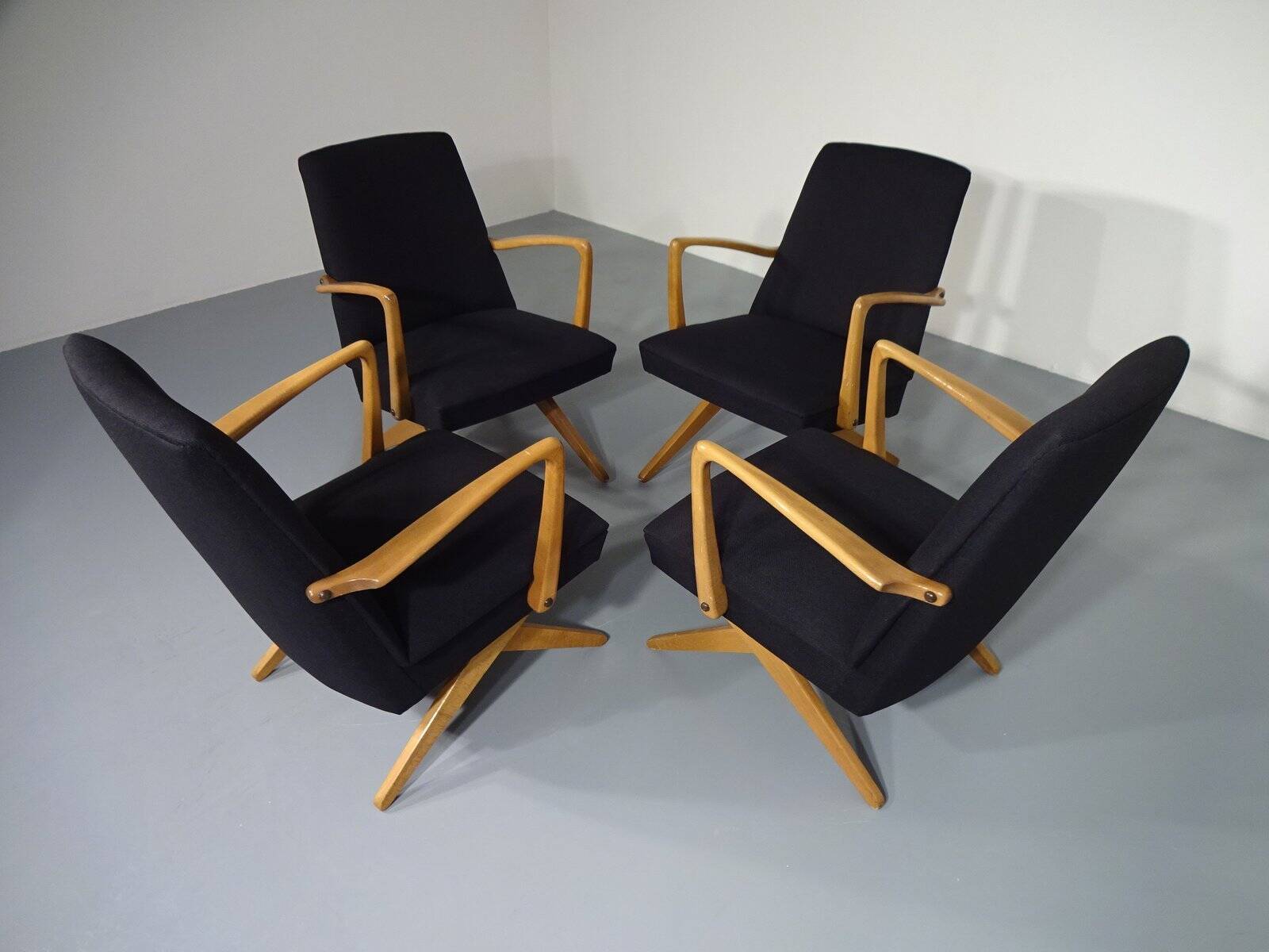 Mid-Century Scissor Chair from Knoll, Germany, 1950s
