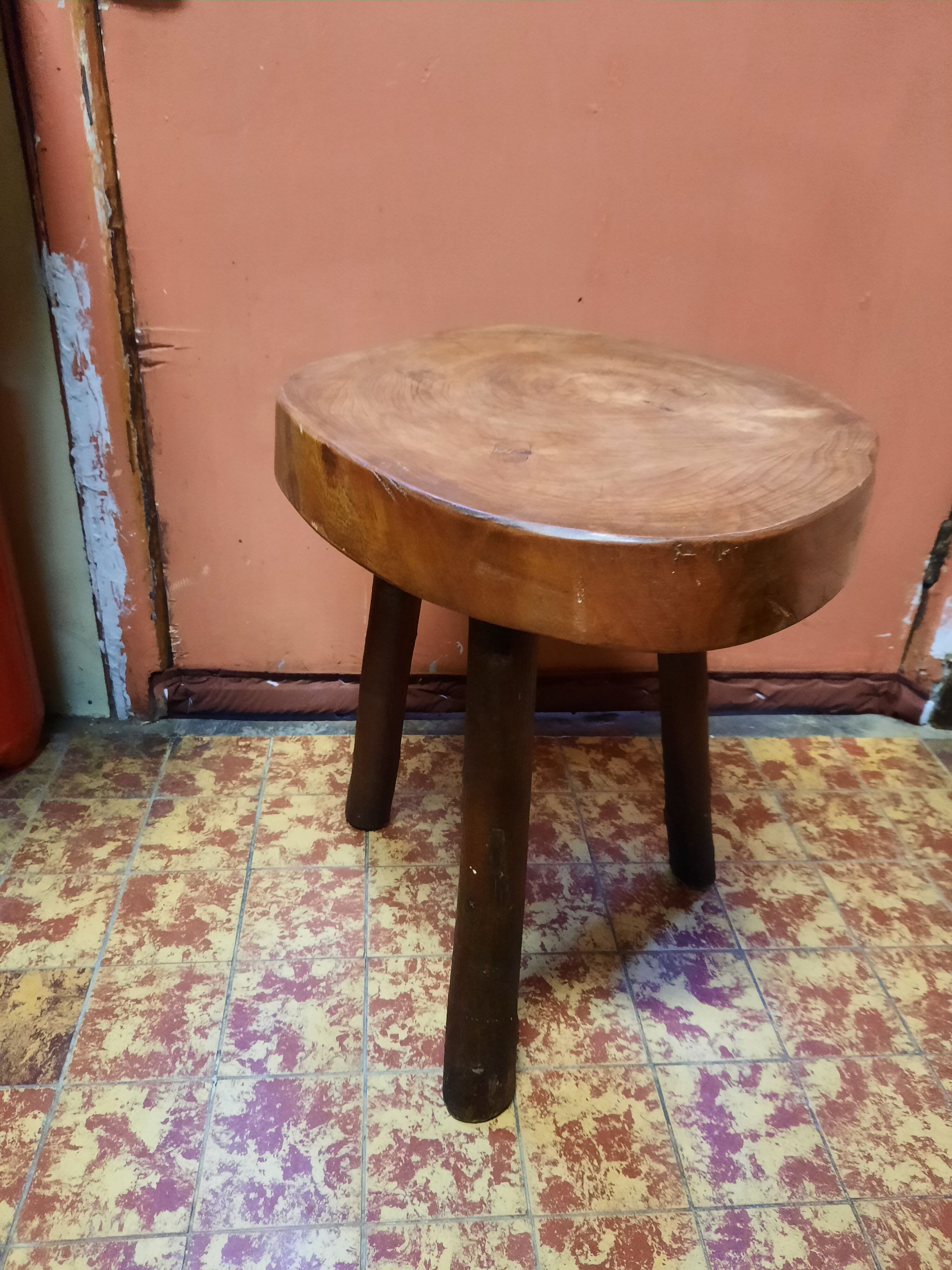 Tree trunk coffee table