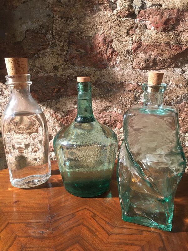 Lot de 3 bouteilles environ 2l