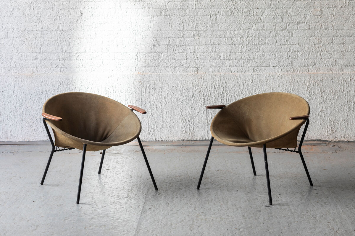 Balloon armchairs by Hans Olsen for Lea design 1960
