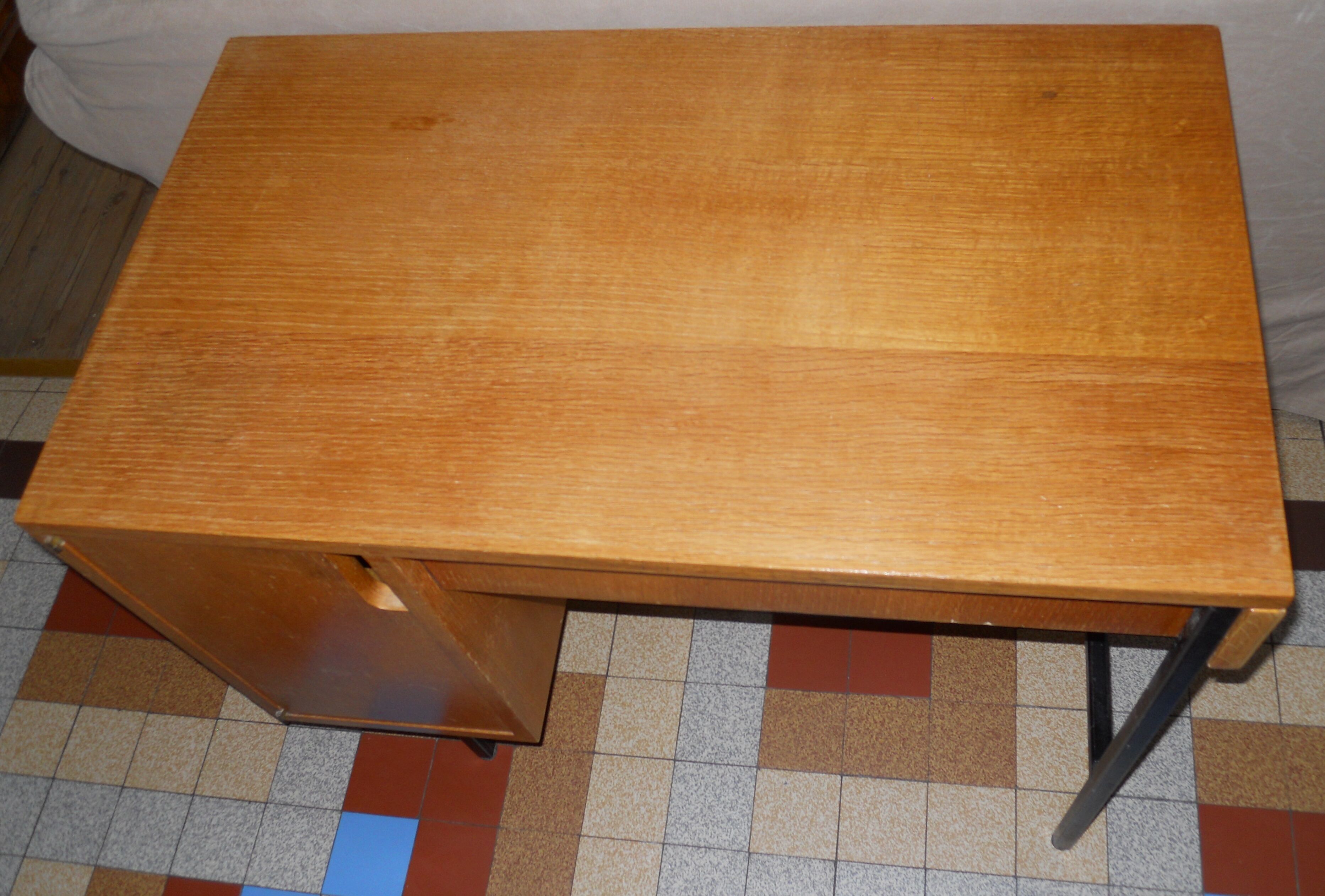 Desk of Jacques Hitier annees 50