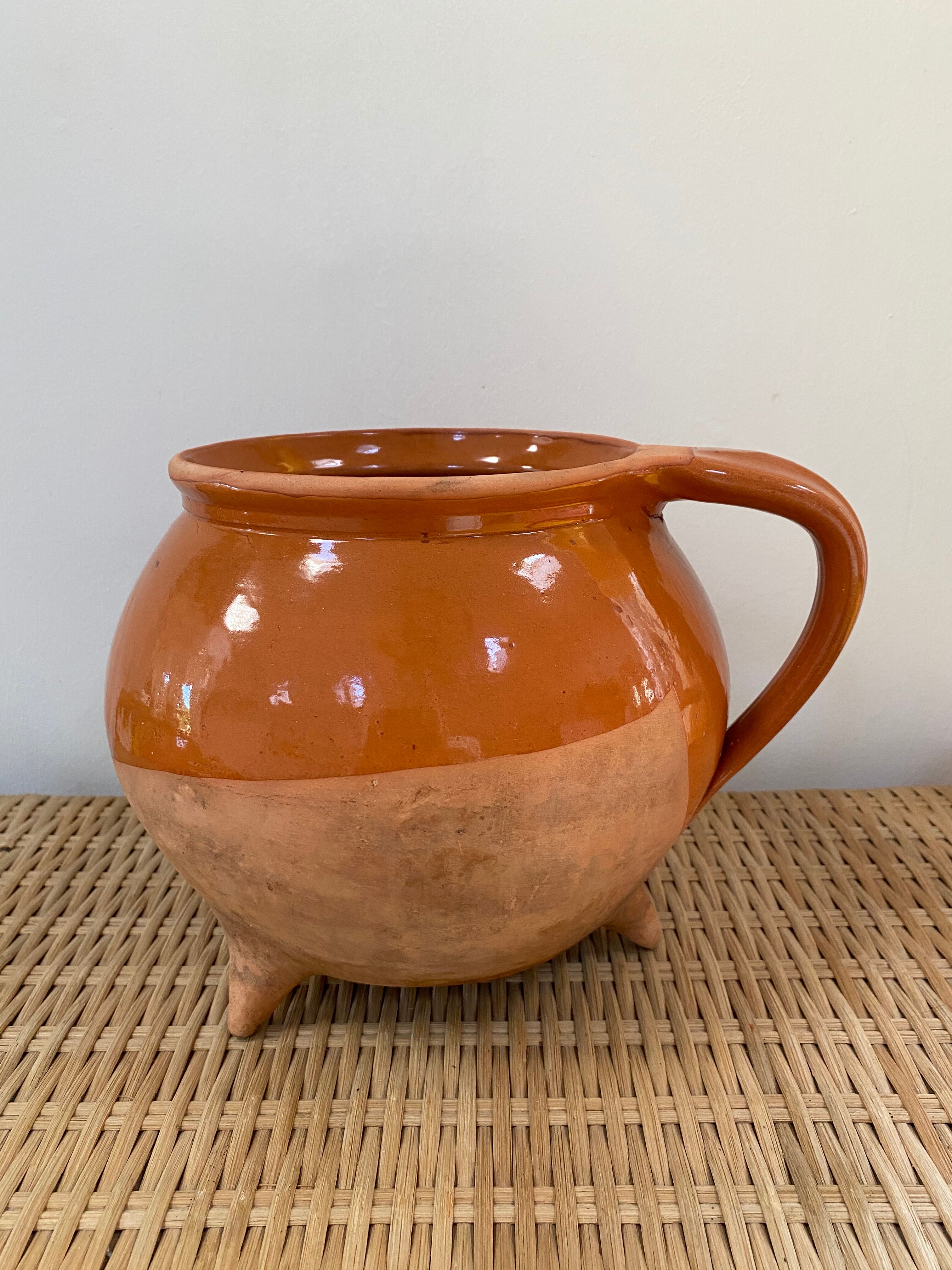 Chaudron tripode vintage en terre cuite
