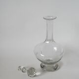 large wine carafe in engraved glass and faceted stopper 1930