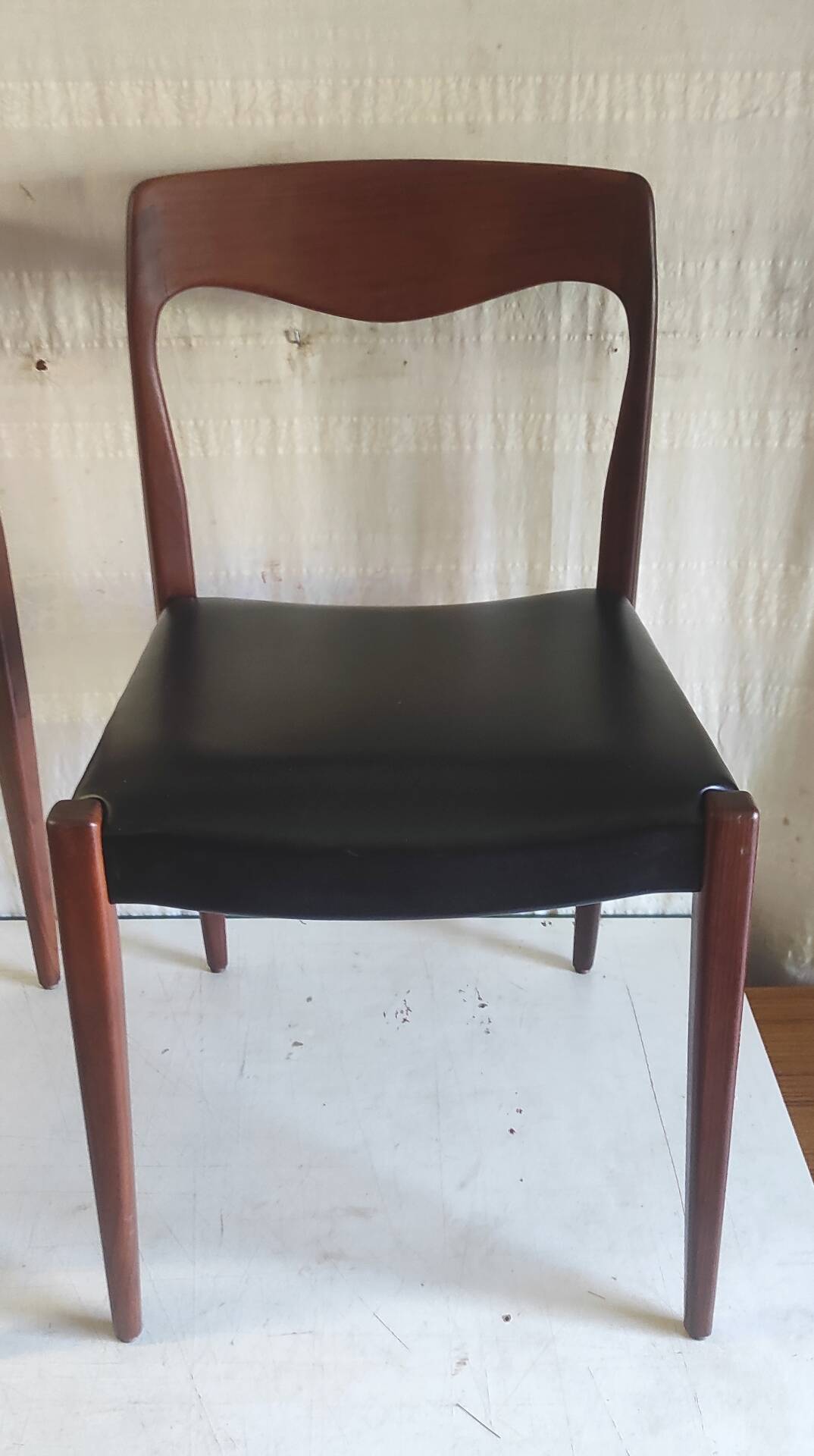 Pair of teak chairs in Scandinavian style - 1960s