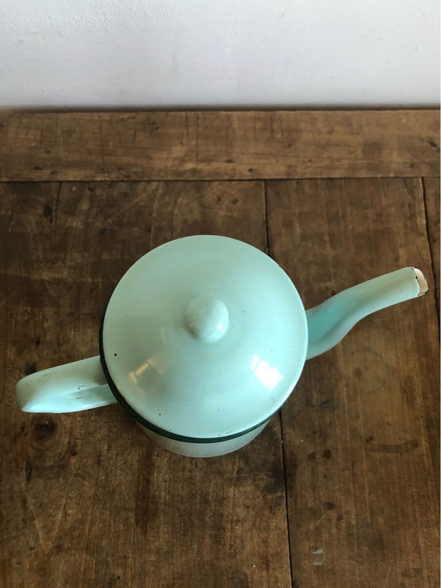 Cafetiere emailee