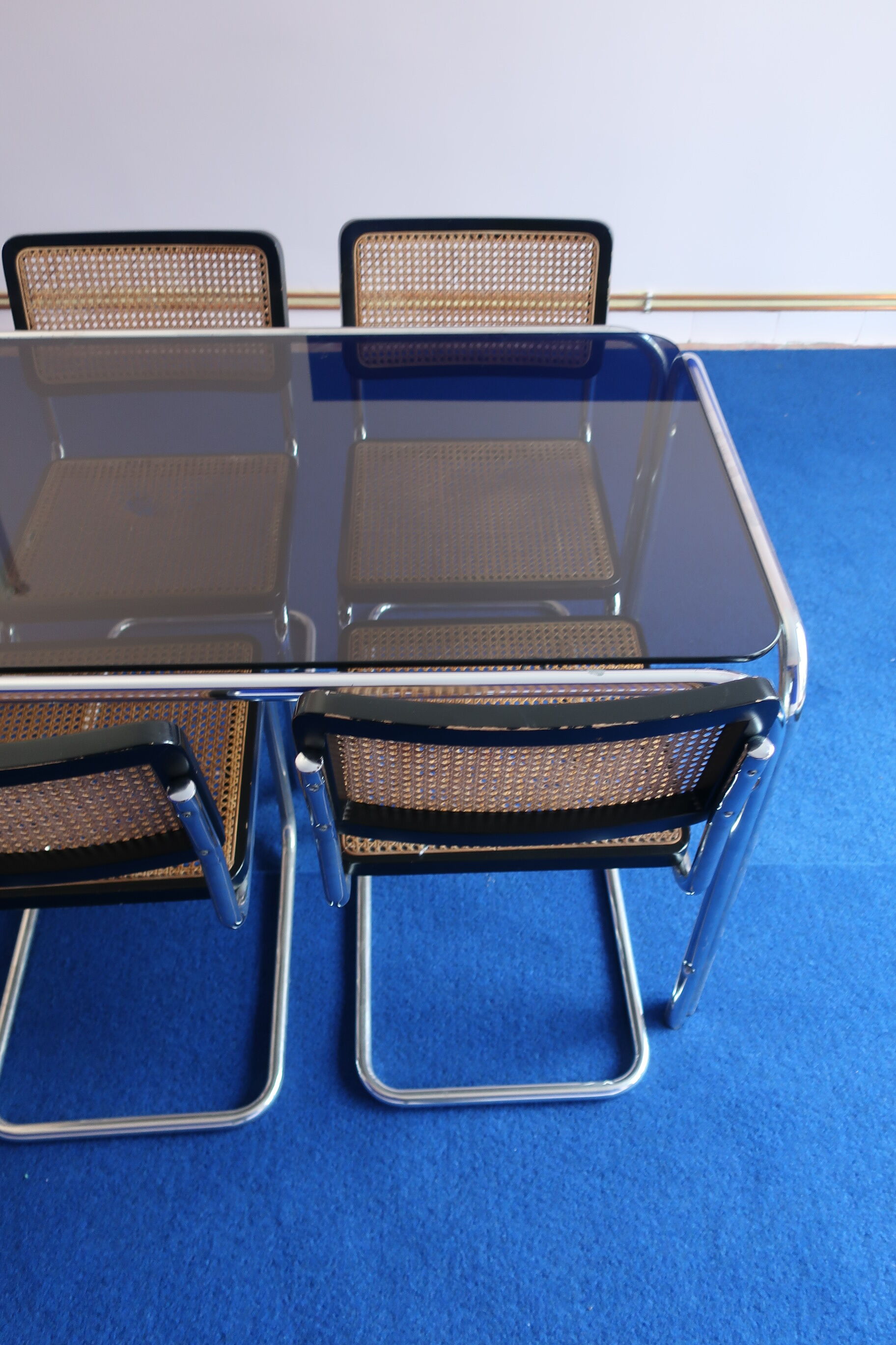 Table and 4 chairs by Marcel Breuer from the 70/80