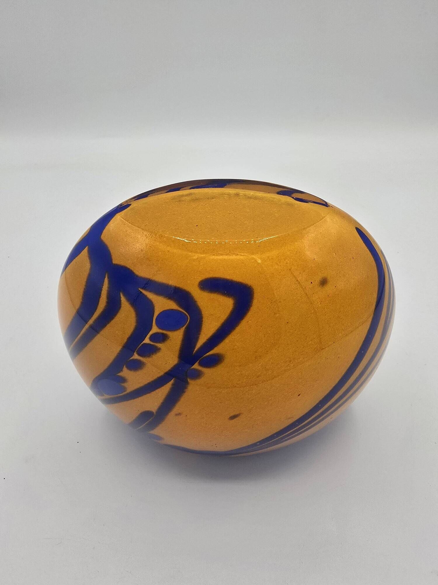 La rochère – vase boule en verre orange et bleu, vers 1970 – h. 13 cm