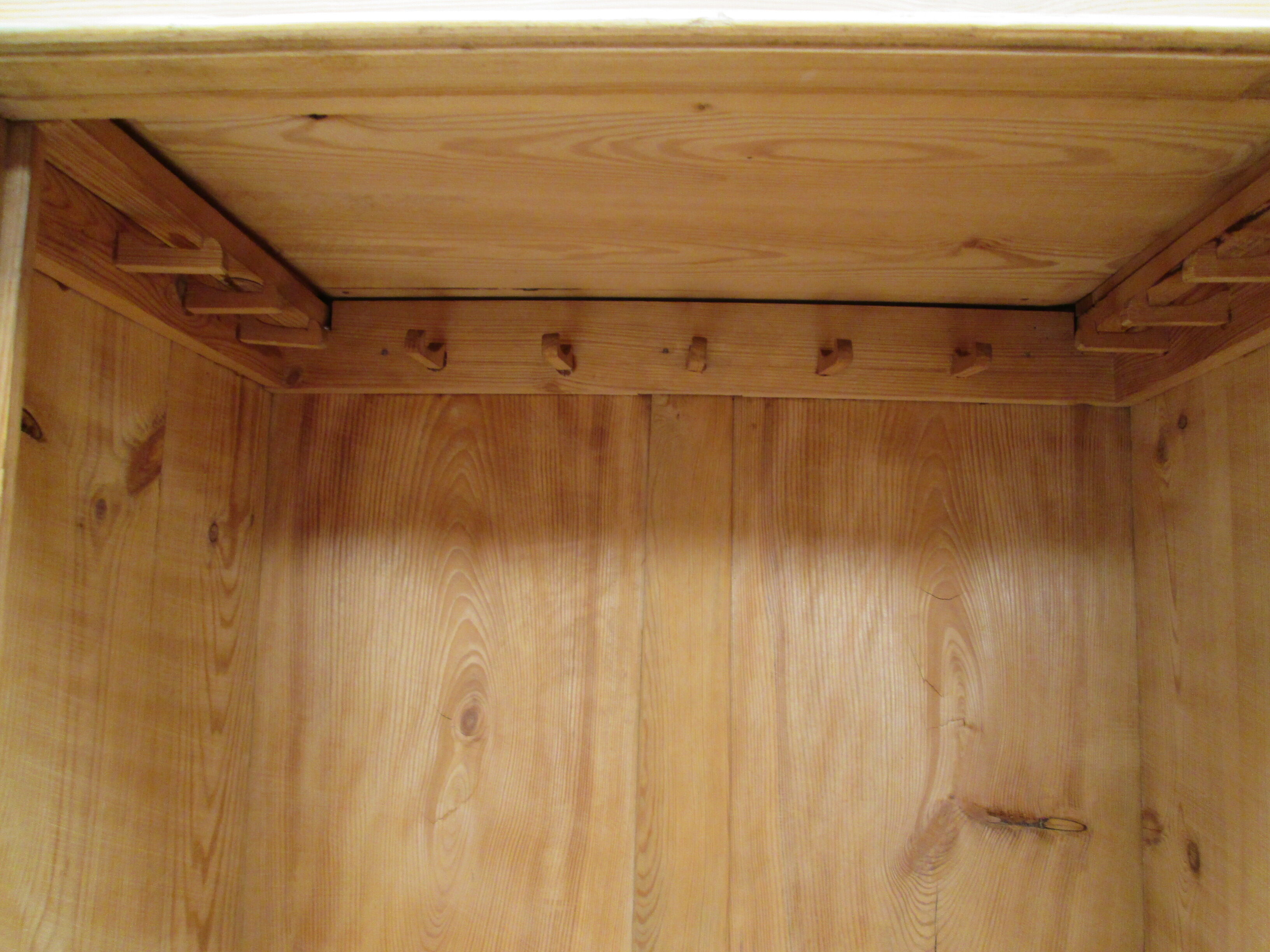 Danish bonnetière 19th in pine