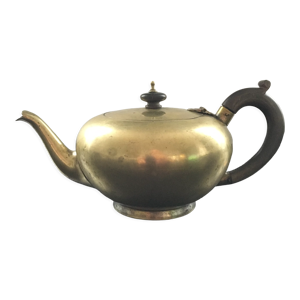Théière en laiton