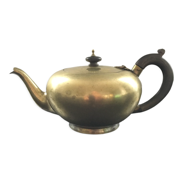 Théière en laiton