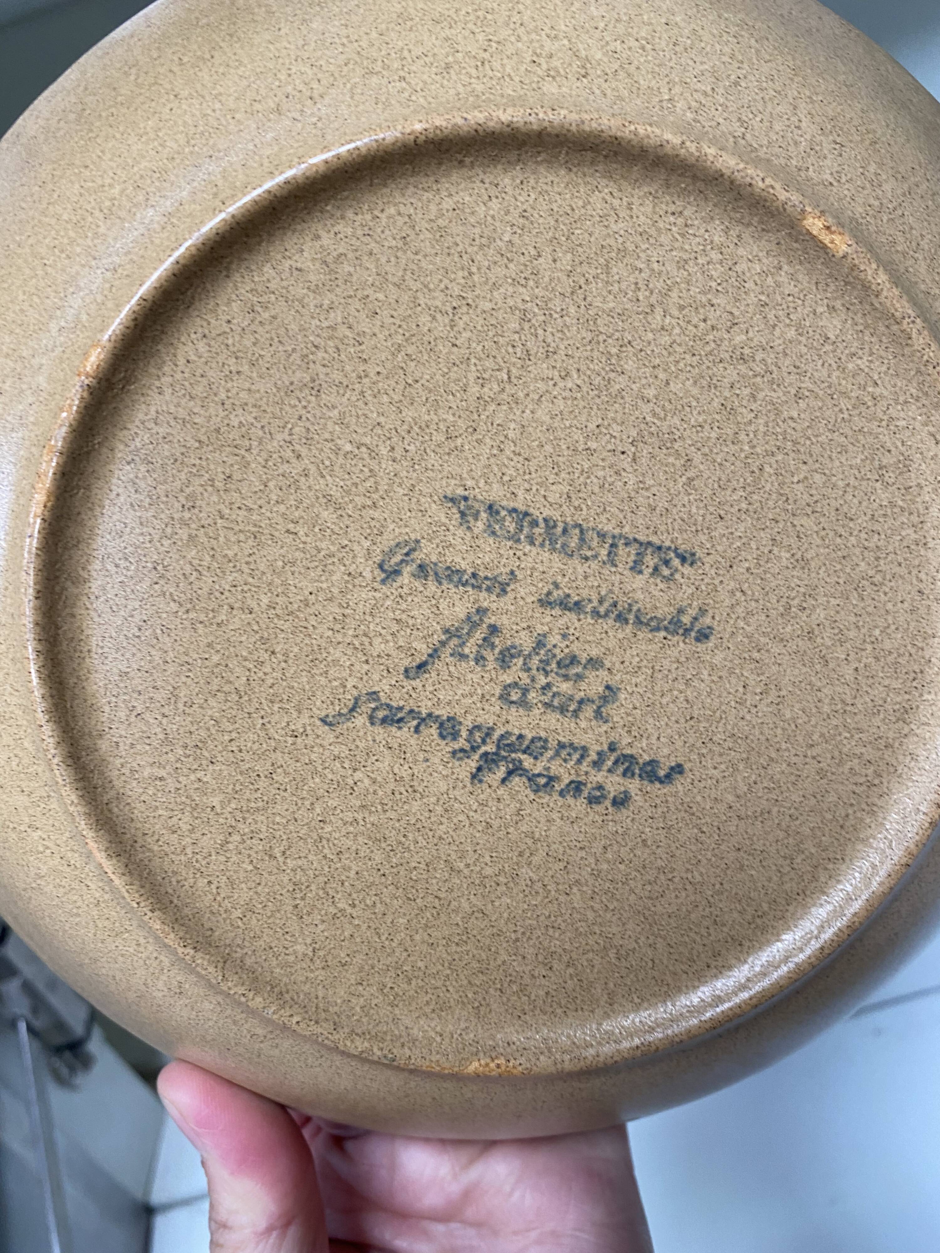 Set of 10 Sarreguemines sandstone bowls