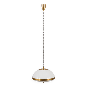 Lampe à suspension italienne du milieu du siècle en laiton et acrylique, 1970