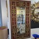 Palladio wall mirror, Italy, 1970 – Red decor and patinated gilding