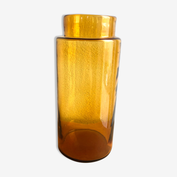 Brown glass pharmacy bottle