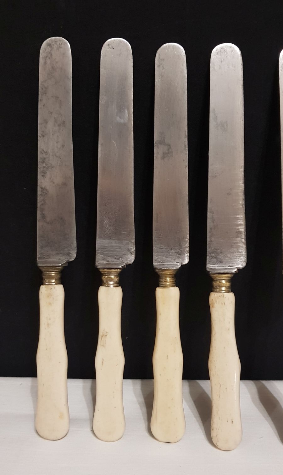 6 table knives